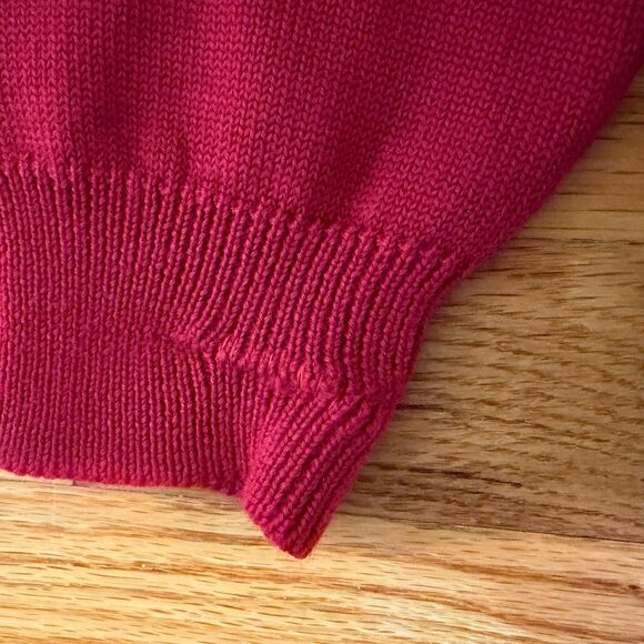 Pregiato Soft Red Knit Sweater Embroidered Rural Farm Scene Cottage Granny S/M - Picture 6 of 10